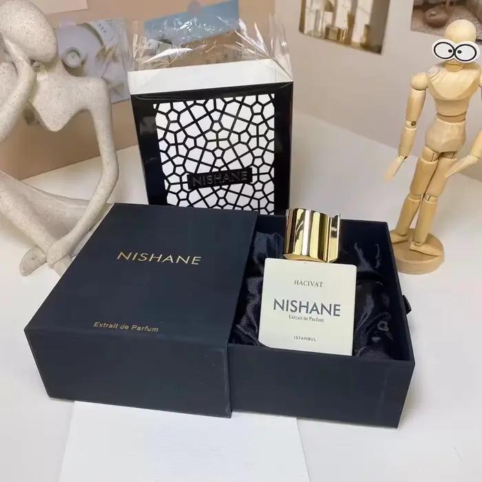 Parfum Nishane Hacivat Shadow Play Karagoz pour femmes et hommes 100 ml