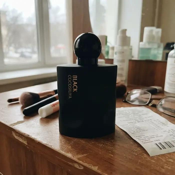 Parfum Noir Opium Longue Durée EDP Fleuri Tentation Pour Femme Occasions Spéciales ```