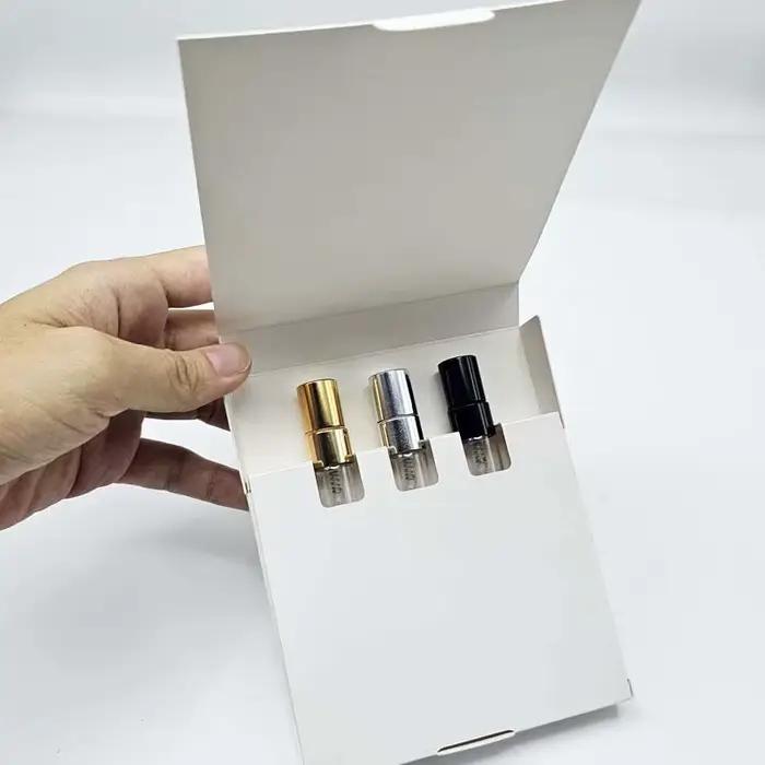 Bouteille de parfum de 10ml avec boîte