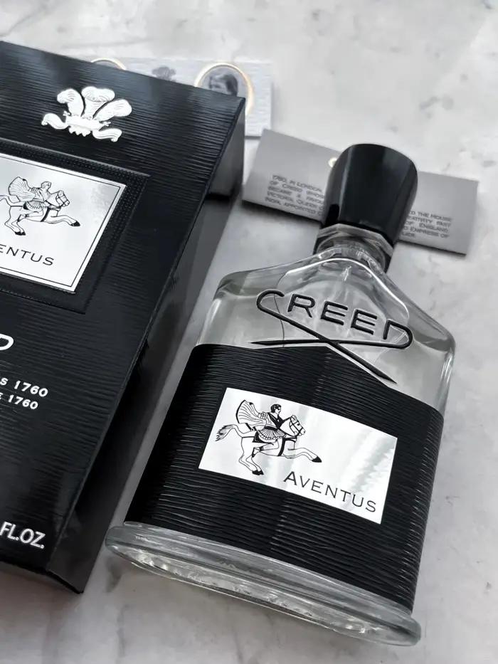Creed Silver Mountain Water Eau de Parfum 100ml Parfum Fougère Cologne Ambre Gris Vaporisateur Argent Blanc Beige Brun Chocolat Gris Ivoire Jaune Multi Or Rose Rouge Rouge Transparent Violet Occasionnels