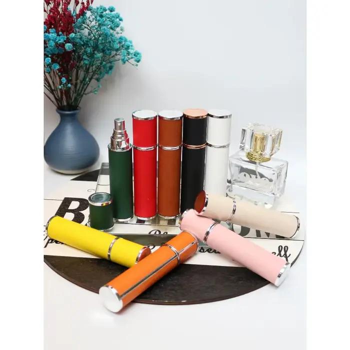 Flacon de parfum en verre de 10 ml enveloppé de cuir de luxe