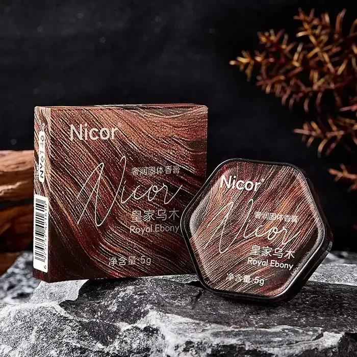 Parfum solide rafraîchissant et longue durée pour homme