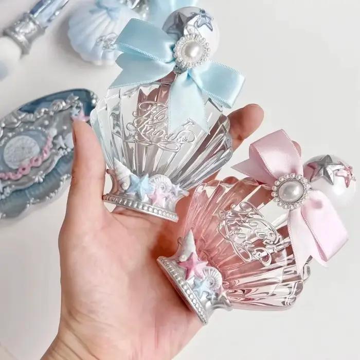 Parfum unisexe Flower Knows Knight Unicorn Sweetie Bear fragrance florale fruitée rose lait musc longue tenue senteur douce élégante effet skin scent occassions spéciales